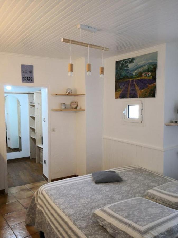 Gite Fa Mille Maison Bleu Robion en Luberon Buitenkant foto