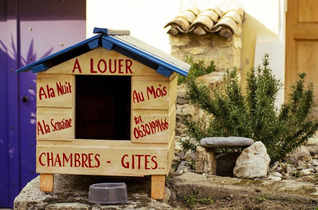 Gite Fa Mille Maison Bleu Robion en Luberon Kamer foto