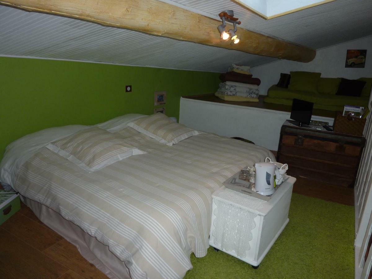 Gite Fa Mille Maison Bleu Robion en Luberon Buitenkant foto
